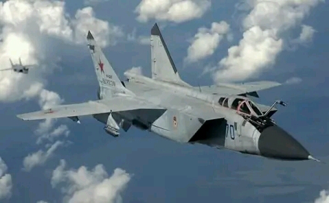 samoloty - MiG-31 Foxhound.jpg